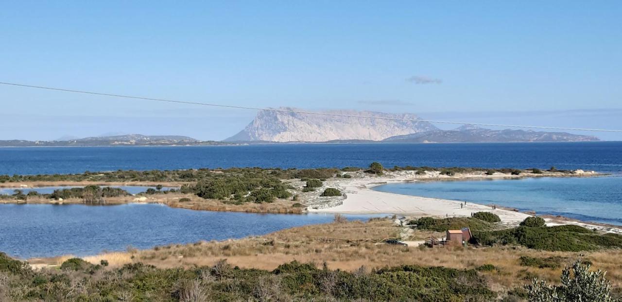 Li Muntigeddi Hotel San Teodoro  Exterior photo